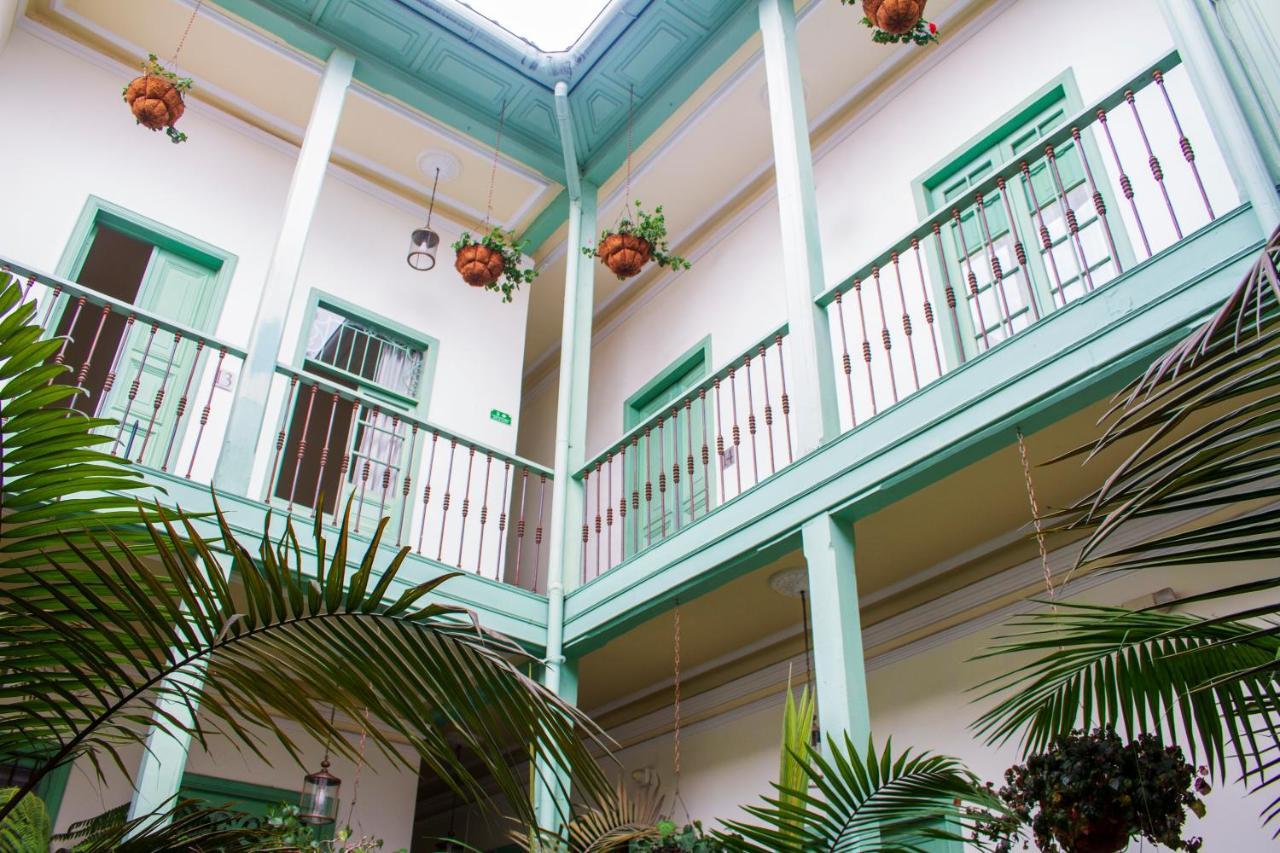 Hotel Casa De La Vega Bogota Exterior photo